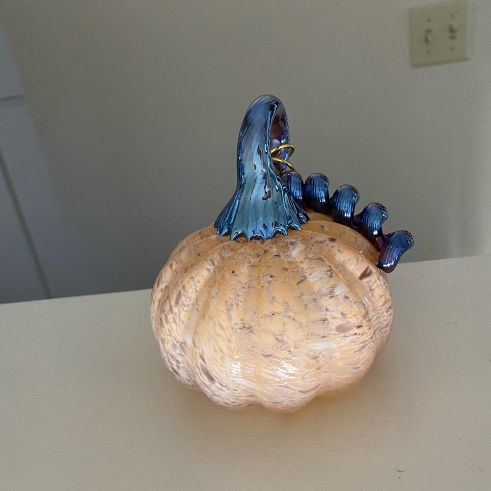 Hand-blown Glass Pumpkin Peach Purple Iridescent - Picture 2 of 7